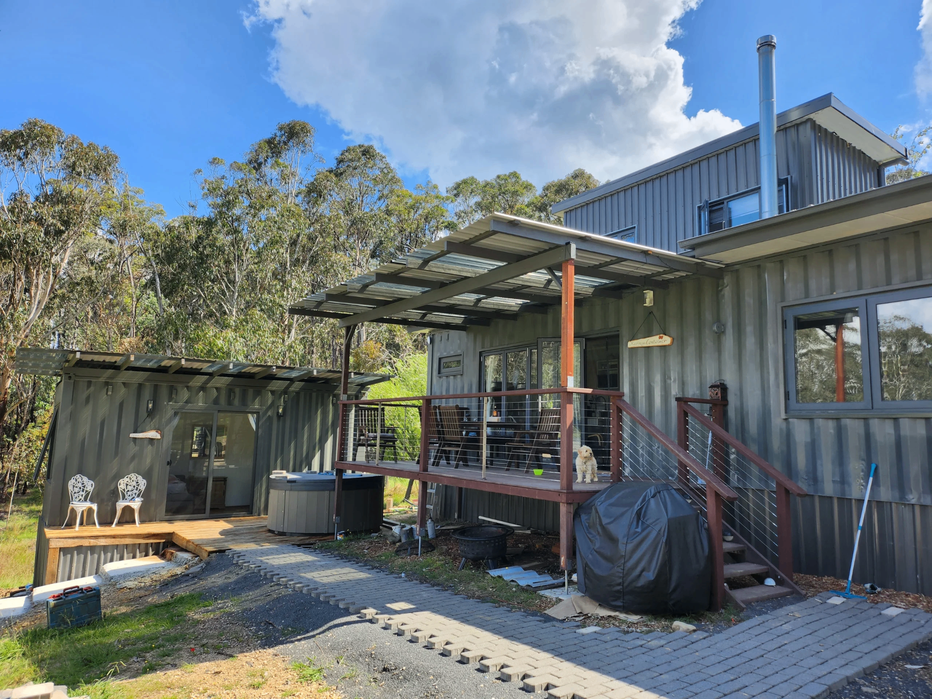 The Container Home – Views, Spa & Space for the Crew