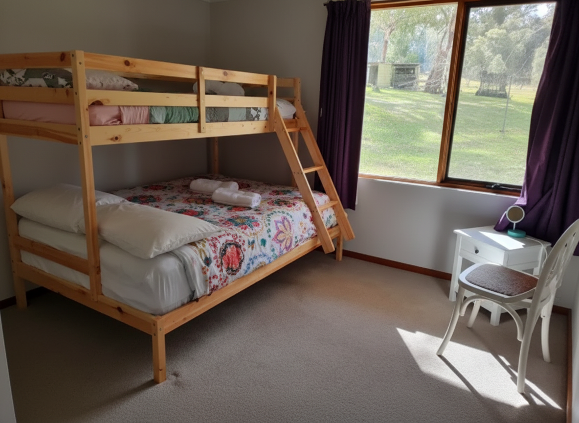 Bedroom 4 – Double bunk